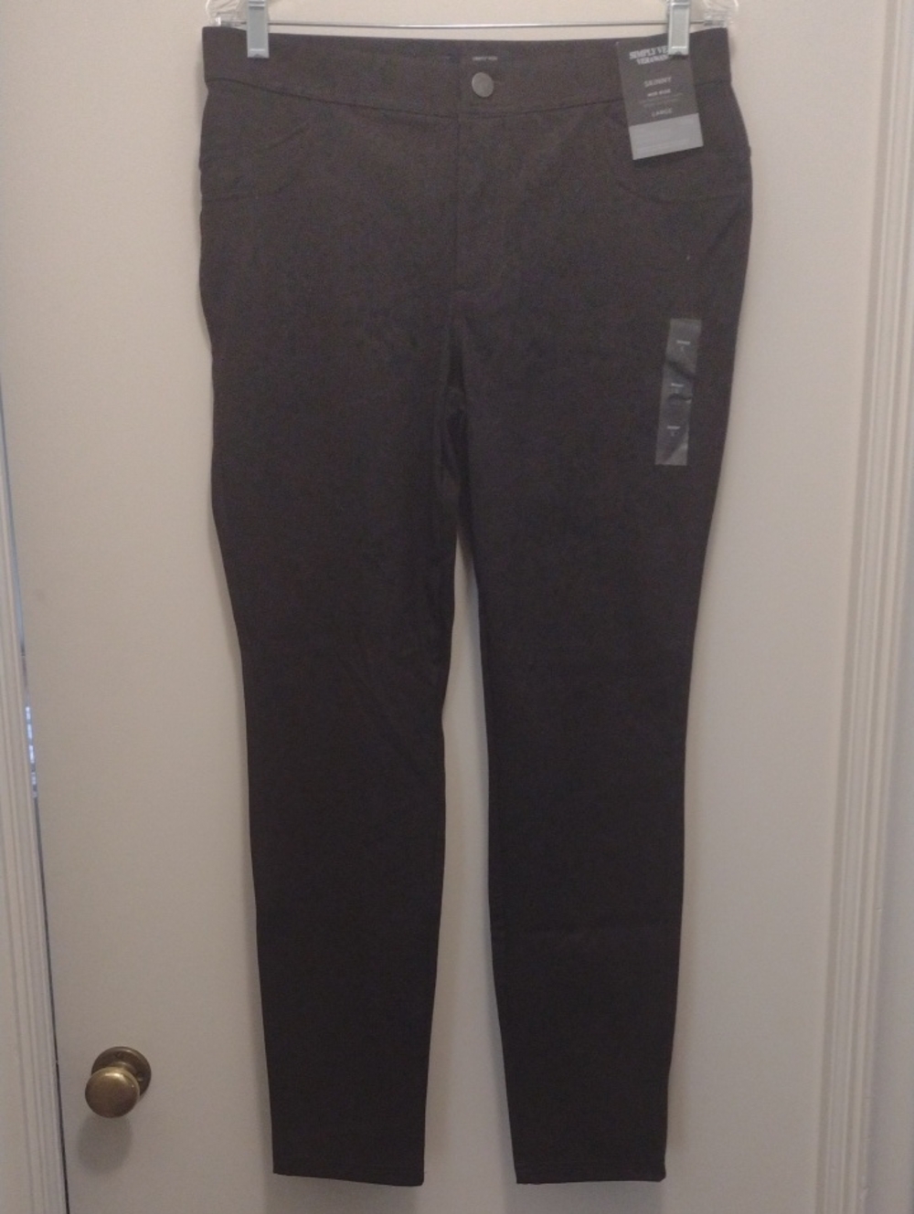 Simply Vera Vera Wang Brown Skinny Mid Rise Pants With Black Spots (J885)